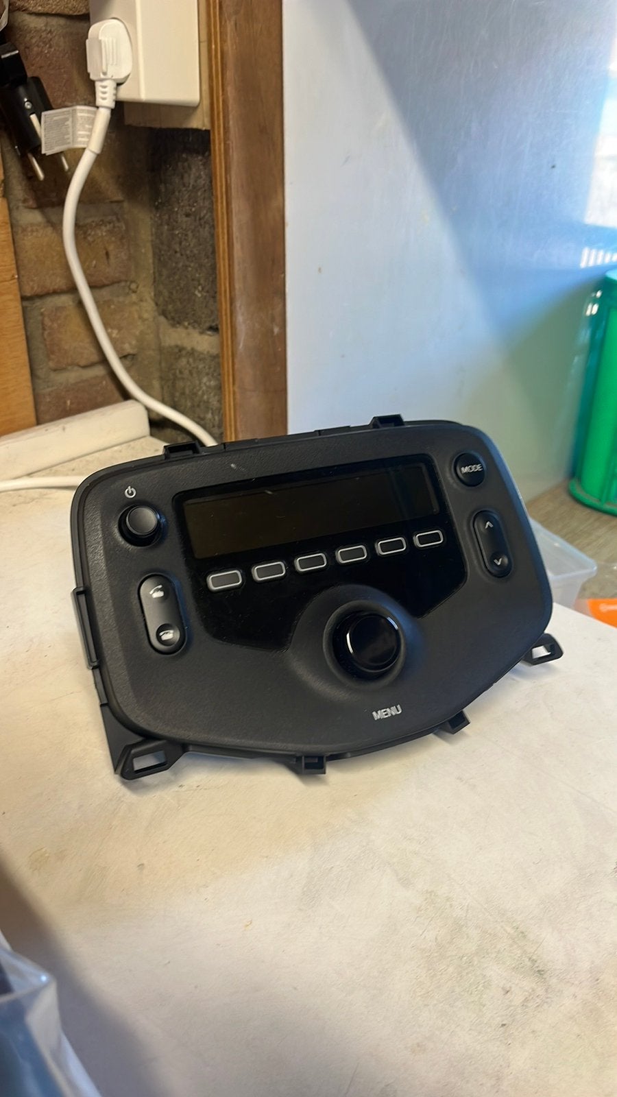 Originele Toyota Aygo / Citroen C1 / Peugeot 108 Radio, Auto diversen, Autoradio's, Ophalen of Verzenden, Zo goed als nieuw