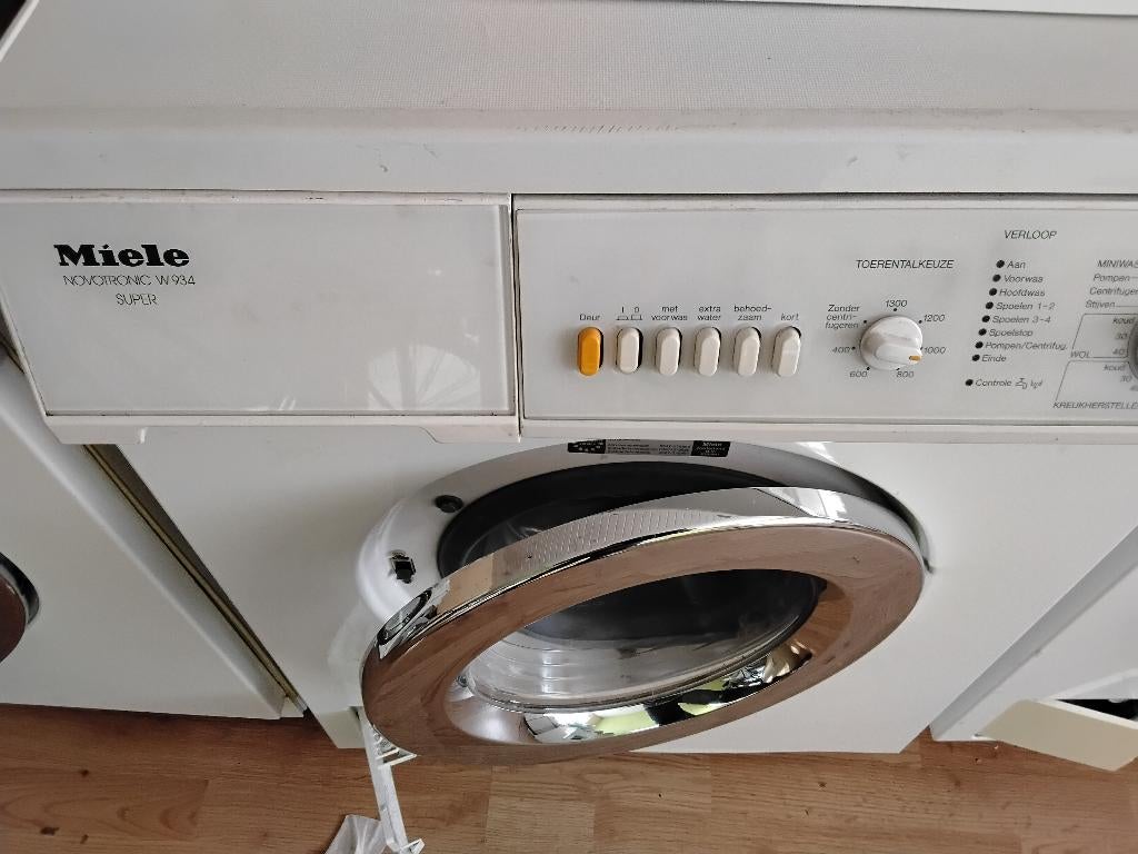 Wasmachine, Witgoed en Apparatuur, Wasmachines, Ophalen, 1200 tot 1600 toeren, Gebruikt, 4 tot 6 kg