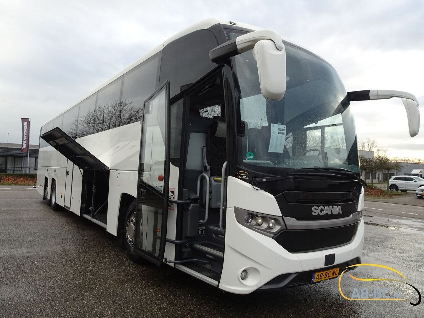 Scania Interlink, 59 Seats, Euro 6, Automaat, 444 pk, Scania, Airconditioning