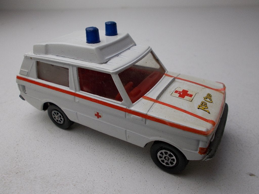 1977 Corgi Toys 482 VIGILANT RANGE ROVER RED CROSS Igst. (F)