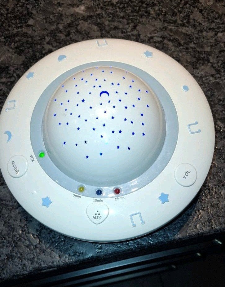 Alecto Sterrenprojector met muziek en timer voor baby's, Ophalen of Verzenden, Zo goed als nieuw, Overige typen, Met licht