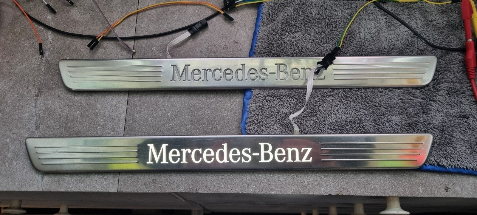 Mercedes-Benz instaplijsten set met verlichting, Ophalen of Verzenden, Gebruikt, Mercedes-Benz
