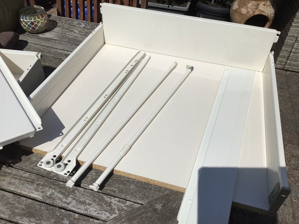 2 Keukenlades standaard maat voor 60 breed kast, Wit, Zo goed als nieuw, Minder dan 100 cm, 25 tot 50 cm
