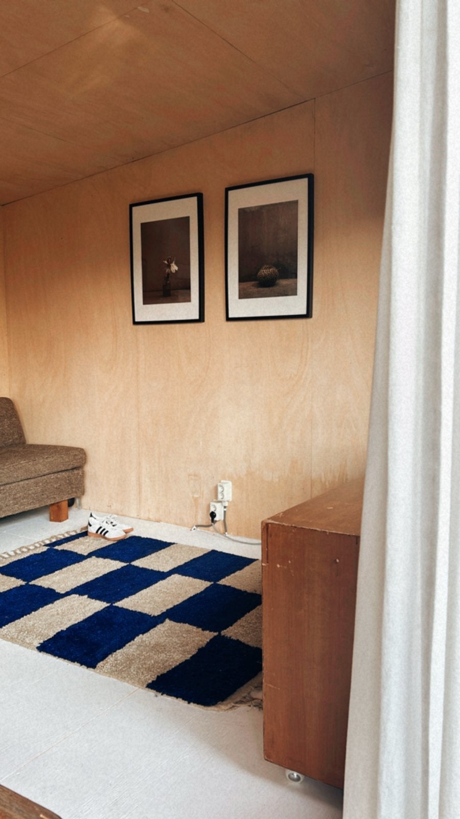 Ferm Living Mara Marokkaans Kleed - Blauw/Off-white Wol, Huis en Inrichting, Ophalen, 100 tot 150 cm, Blauw, Zo goed als nieuw