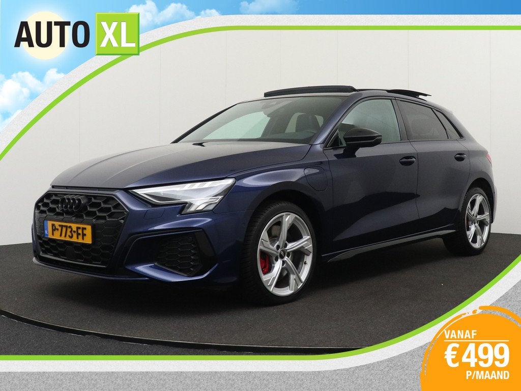 Audi A3 Sportback 45 TFSI e Aut. S-Line Competition Pano-Dak, Auto's, Gebruikt, 4 cilinders, Blauw, Hybride Elektrisch/Benzine