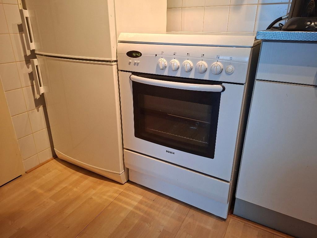 Bosch gasfornuis, Witgoed en Apparatuur, Ophalen, Gebruikt, 60 cm of meer, 4 kookzones