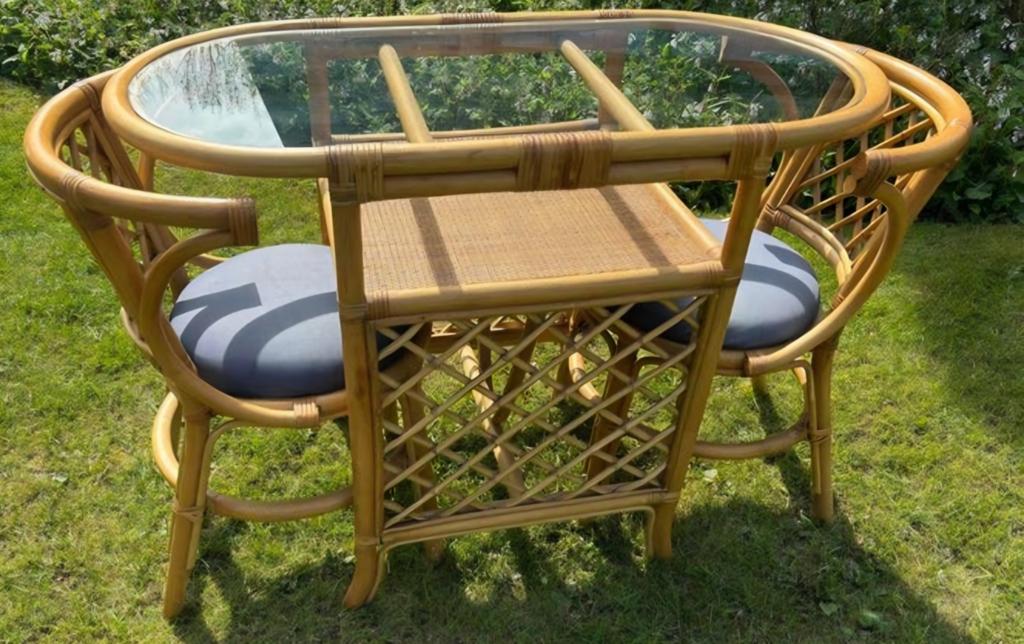 Vintage Rotan Bistro Set met Glazen Tafel en Kussens, Ophalen of Verzenden