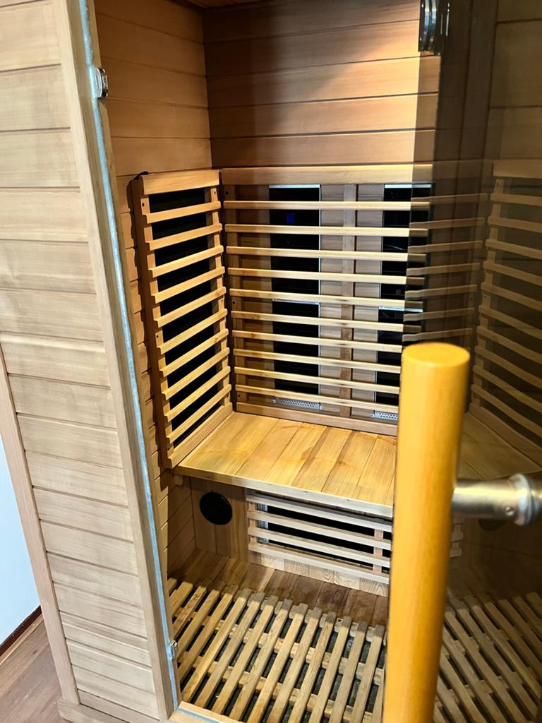 Combi Sauna: Stoom, Infrarood & Muziekbox, Ophalen, Zo goed als nieuw, Infrarood, Complete sauna