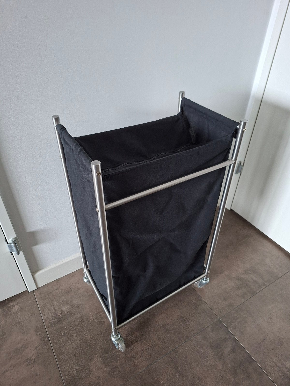 3x IKEA GRUNDTAL wasmanden €15,- ps, Ophalen, Gebruikt