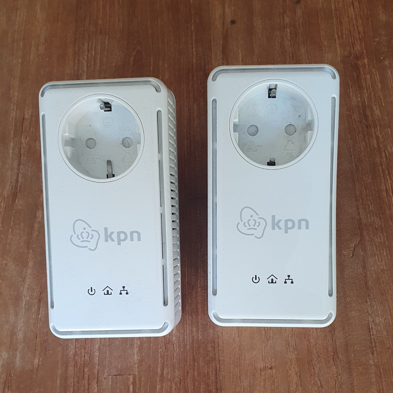 Powerline adapter, Ophalen of Verzenden, Gebruikt, KPN