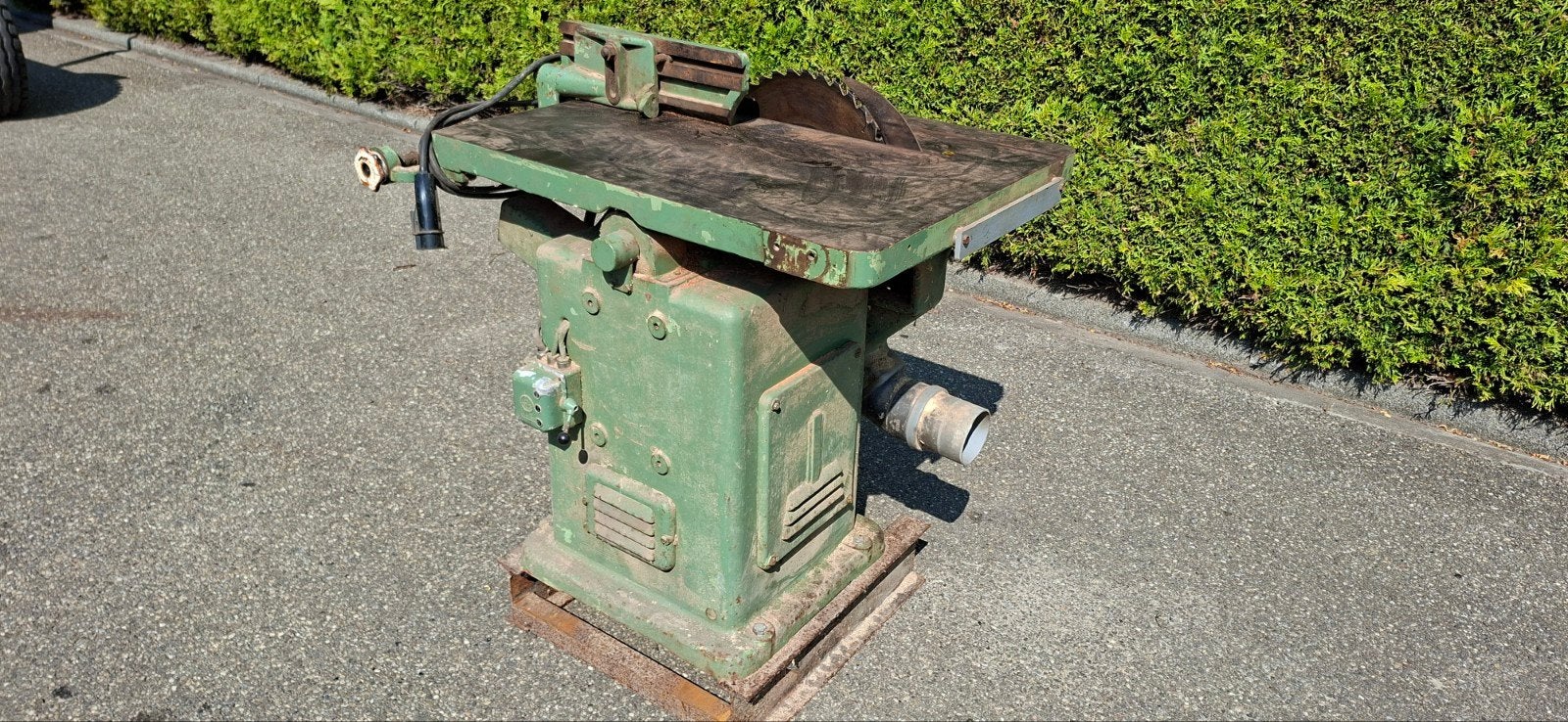 zaagtafel, Ophalen, Gebruikt