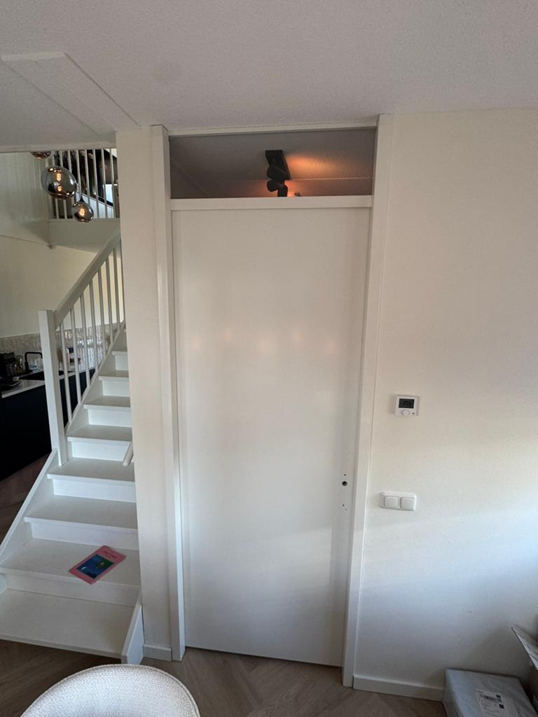 Opdek kozijn (staal) wit incl. deur, Doe-het-zelf en Verbouw, Ophalen