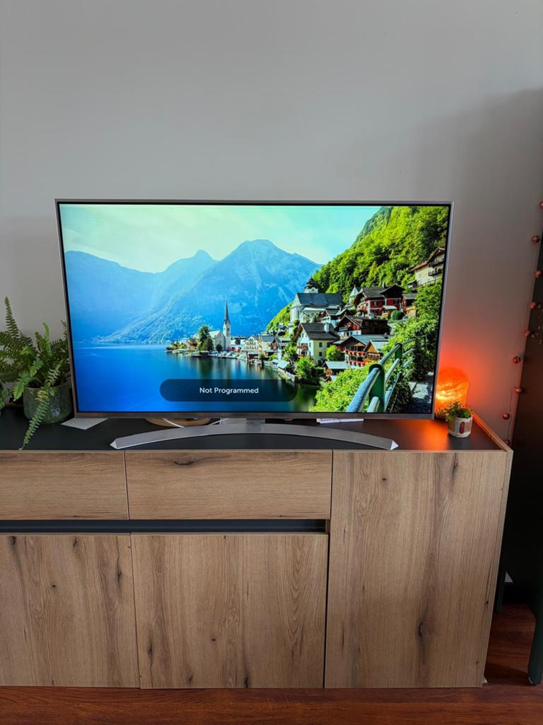 LG TV met afstandsbediening - streep in scherm, Audio, Tv en Foto, Televisies, Ophalen, Gebruikt, LG