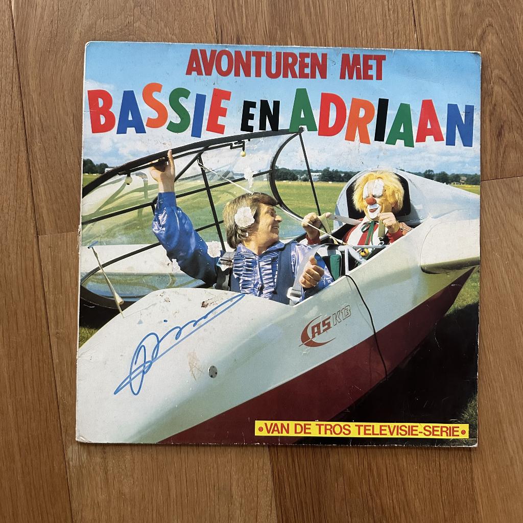 Avonturen met Bassie en Adriaan + handtekening Bassie, Ophalen of Verzenden, Gebruikt, Overige typen