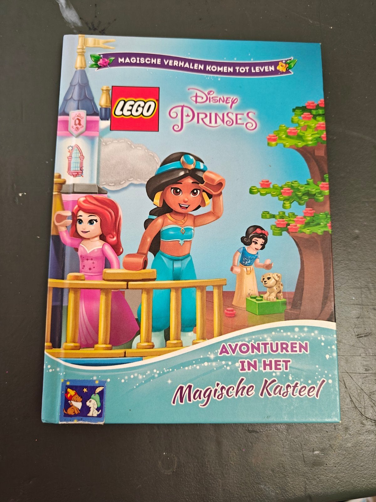 LEGO Disney Prinses: Avonturen in het Magische Kasteel, Ophalen of Verzenden, Zo goed als nieuw, Laura Buller, Fictie
