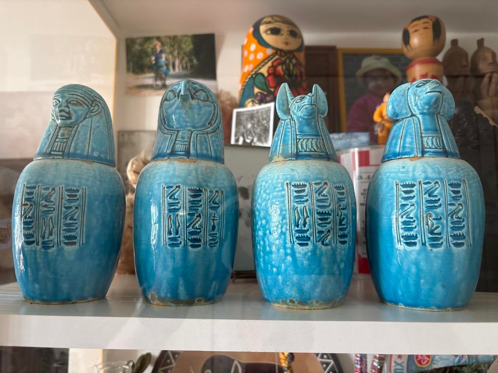 Set van 4 Egyptische canopenvazen - Blauw geglazuurd, Antiek en Kunst, Ophalen of Verzenden