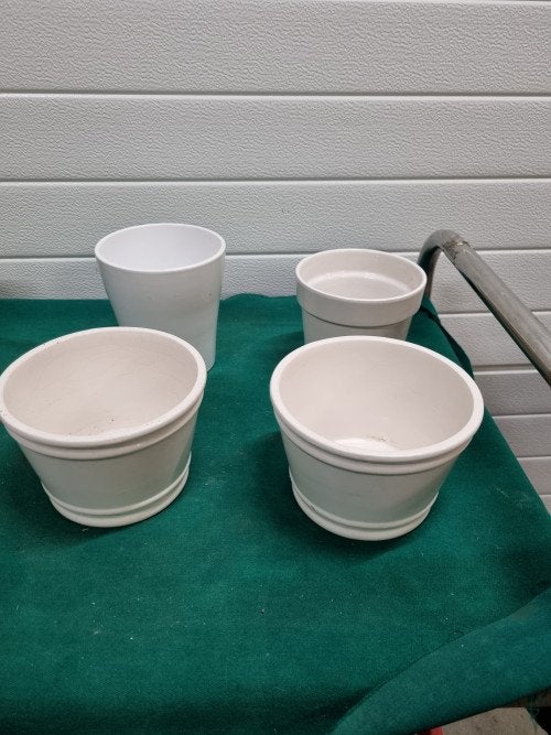 -	verschillende bloempotten wit aardewerk, Ophalen of Verzenden, 'T Olde Gre-j, Info@toldegrej.nl, Endepoelstraat 20f Didam