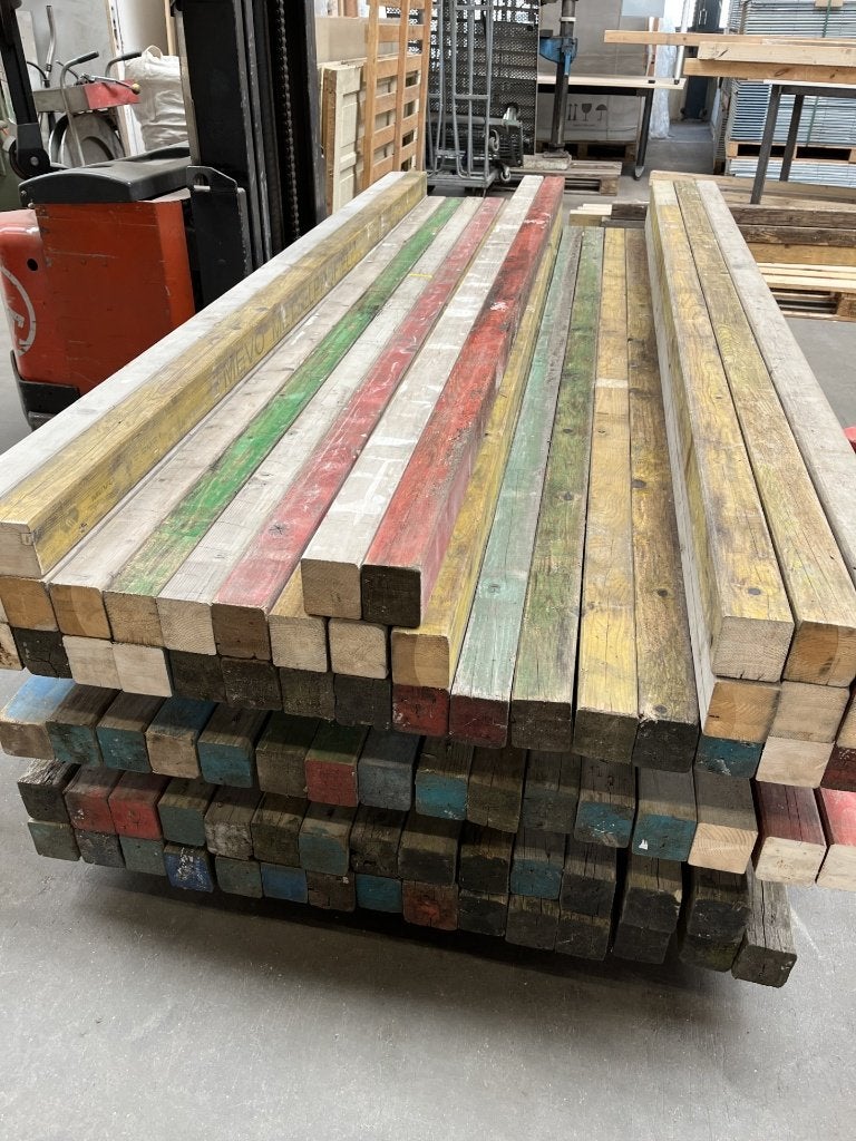 Circulaire gekleurde balken 7,5x6,5cm in diverse lengtes, Gebruikt, 250 tot 300 cm, 50 mm of meer, Balk