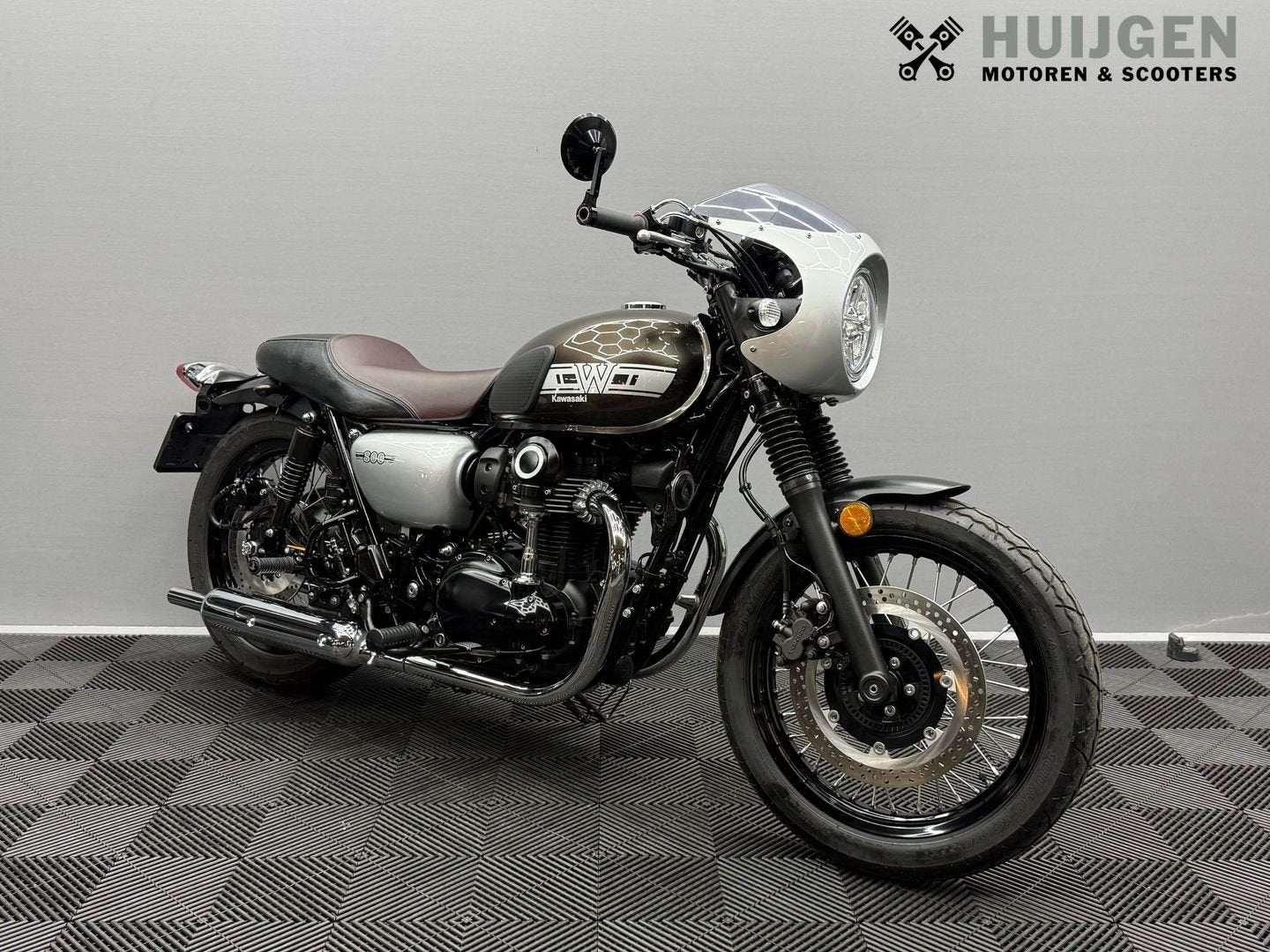 KAWASAKI W800 Cafe (bj 2020), 2 cilinders, Bedrijf, Onbekend, KAWASAKI