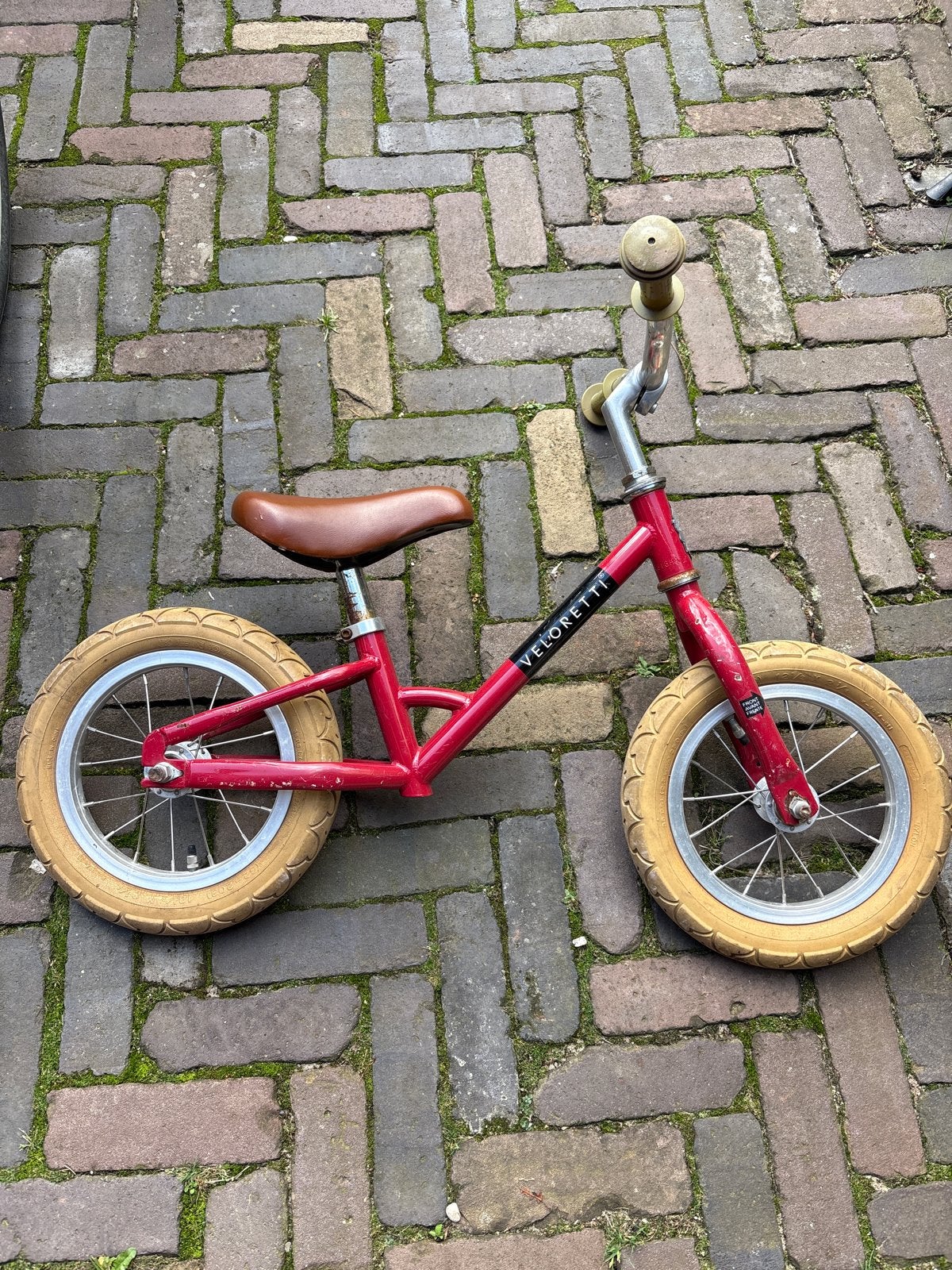 Veloretti loopfiets rood, Ophalen, Gebruikt, Minder dan 16 inch