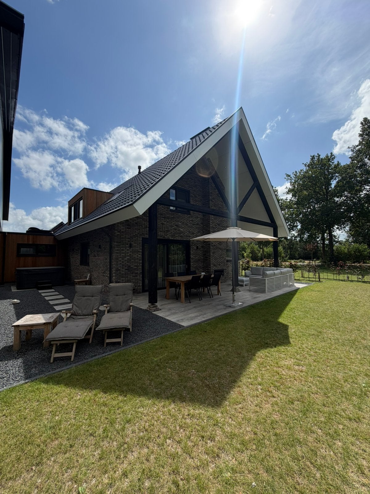 Vakantiewoning te huur 6 (8 overleg)persoons, jacuzzi, sauna, Wasmachine, Landelijk, Friesland, Eigenaar