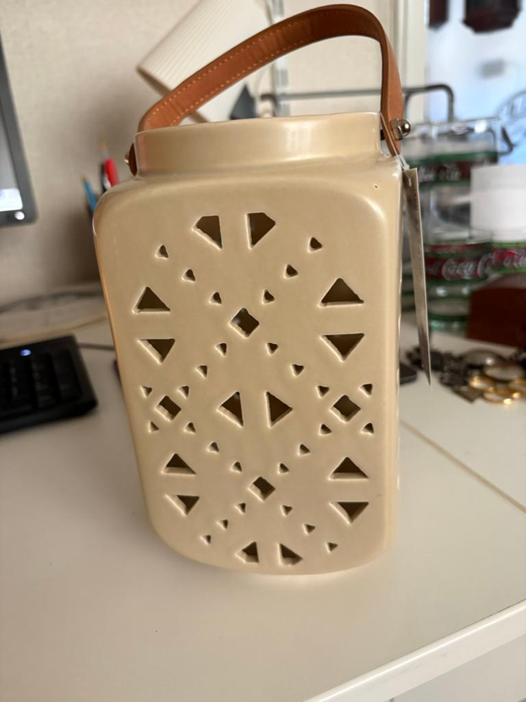 Lantaarn voor Kaars - 21 cm Hoog, 11 cm Breed, Ophalen of Verzenden, Nieuw, Beige