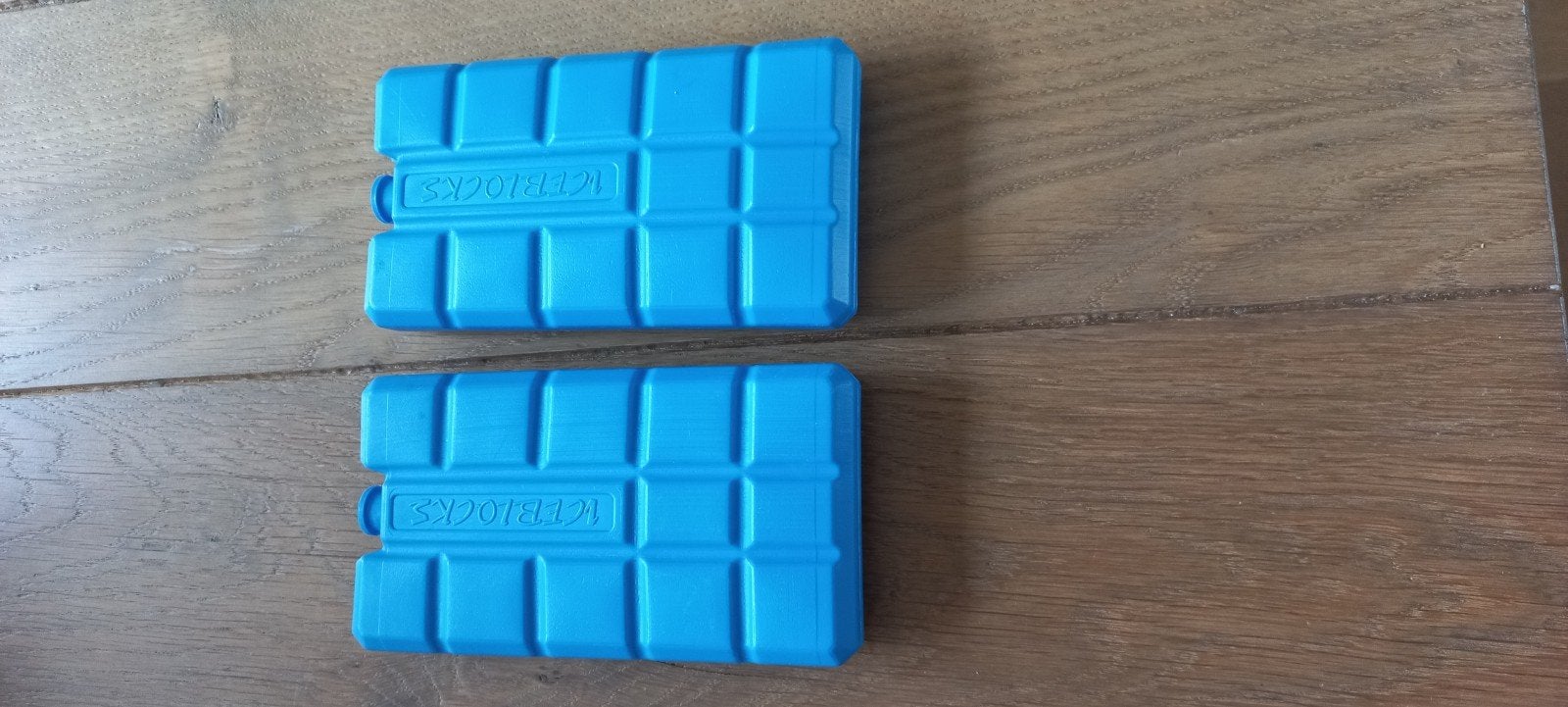 2x Iceblocks koelelementen - perfect voor koelbox/tas, Ophalen of Verzenden, Zo goed als nieuw, Koel-accessoire, Koelelement