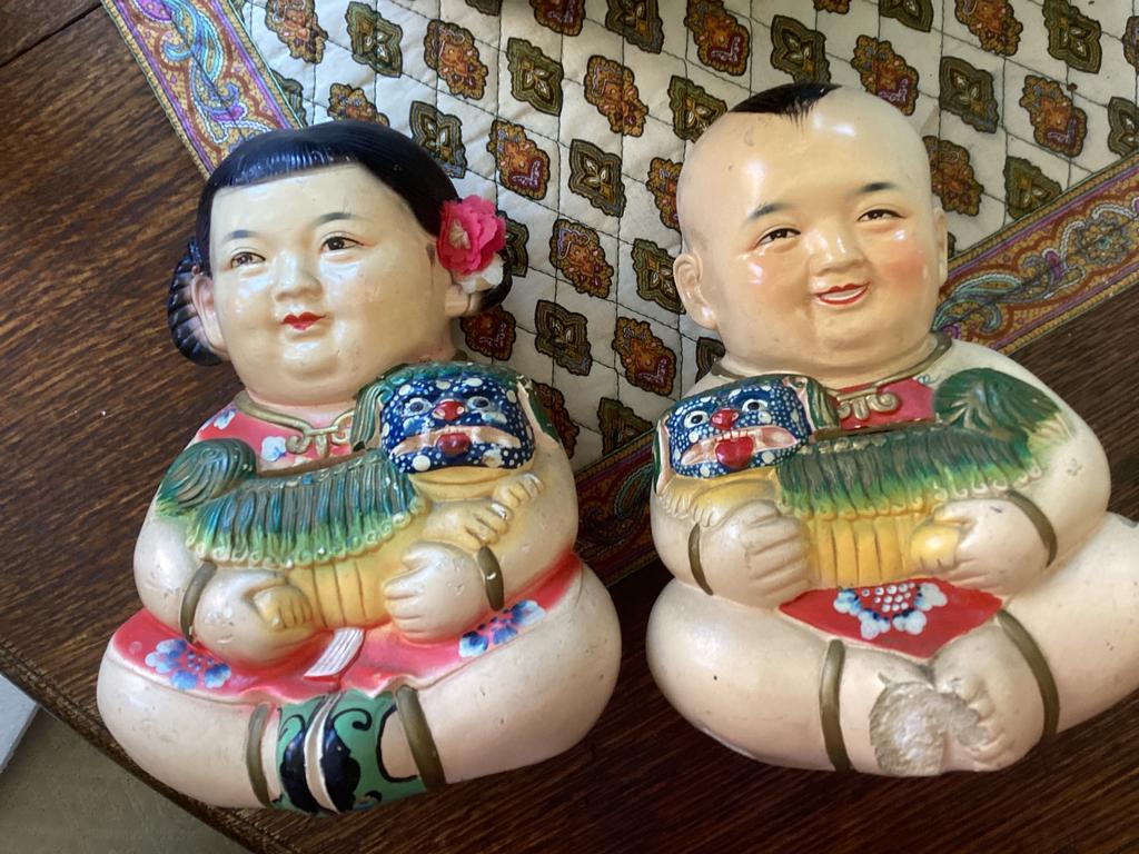 Chinese kindjes  voetje jongetje beschadigd  met draak //, Ophalen of Verzenden
