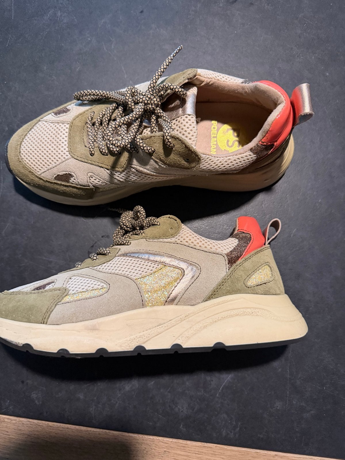 PS Poelman sneakers maat €0, Kleding | Dames, Ophalen of Verzenden, Gedragen, Beige, Sneakers of Gympen