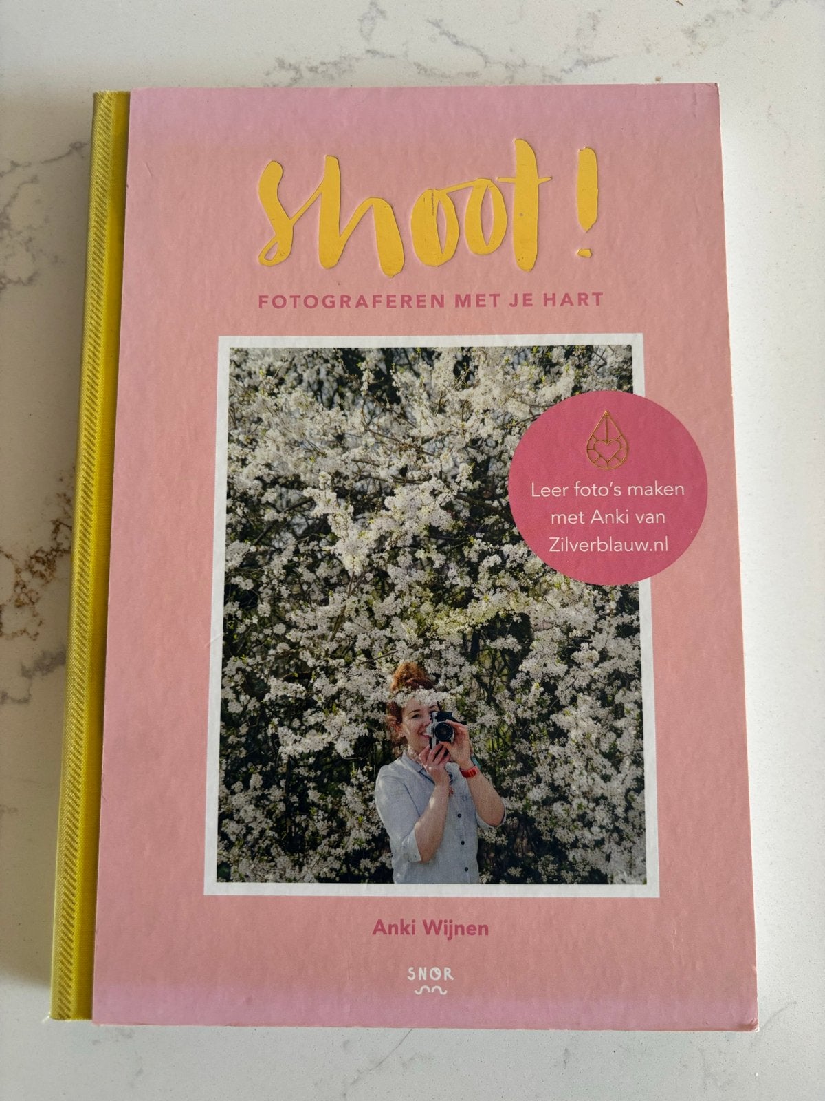 Shoot! Fotograferen met je hart" geschreven door Anki Wijnen, Verzenden, Zo goed als nieuw, Fotografen