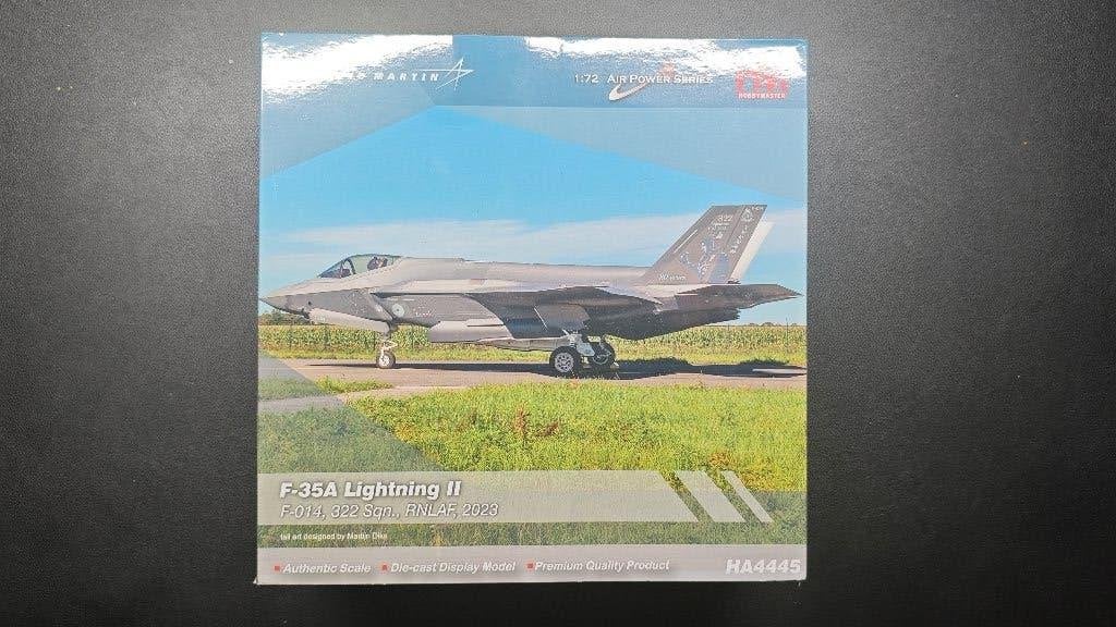 F-35A Lightning 2 hobbyMaster 1:72 rnlaf 322sqn f-014, 1:200 of kleiner, Nieuw, Vliegtuig, Ophalen