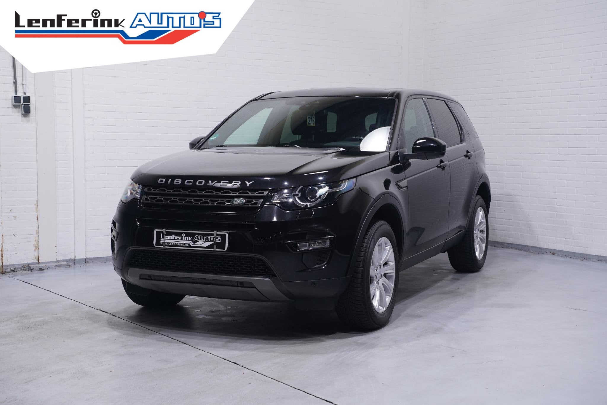Land Rover Discovery Sport suv cruise-controle meridian-soun, Automaat, Stof, Gebruikt, Zwart