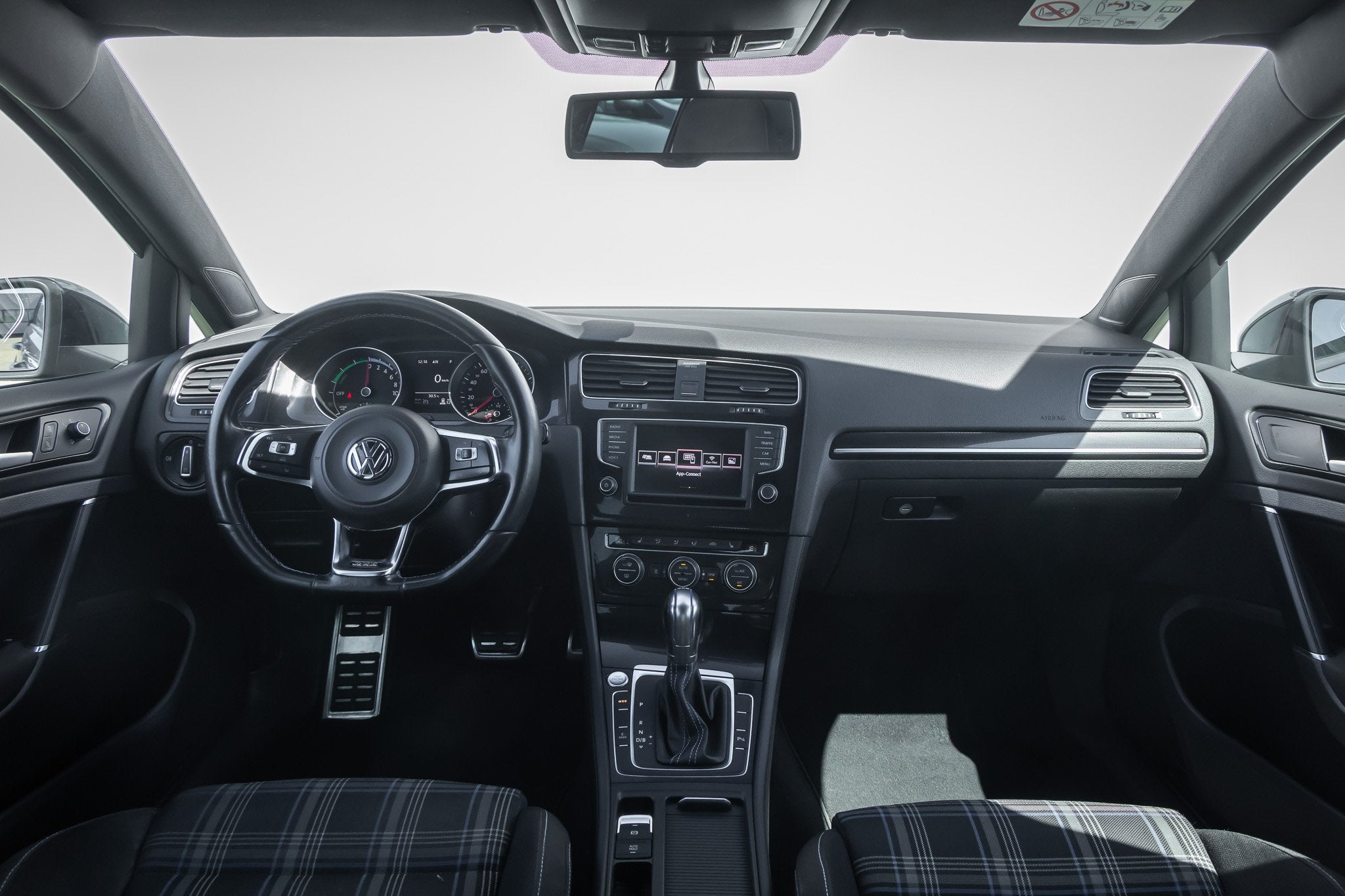 Volkswagen Golf 1.4 TSI GTE Soh93% Standkachel | Stoelverwar, Gebruikt, Euro 6, 4 cilinders, Automatische klimaatregeling