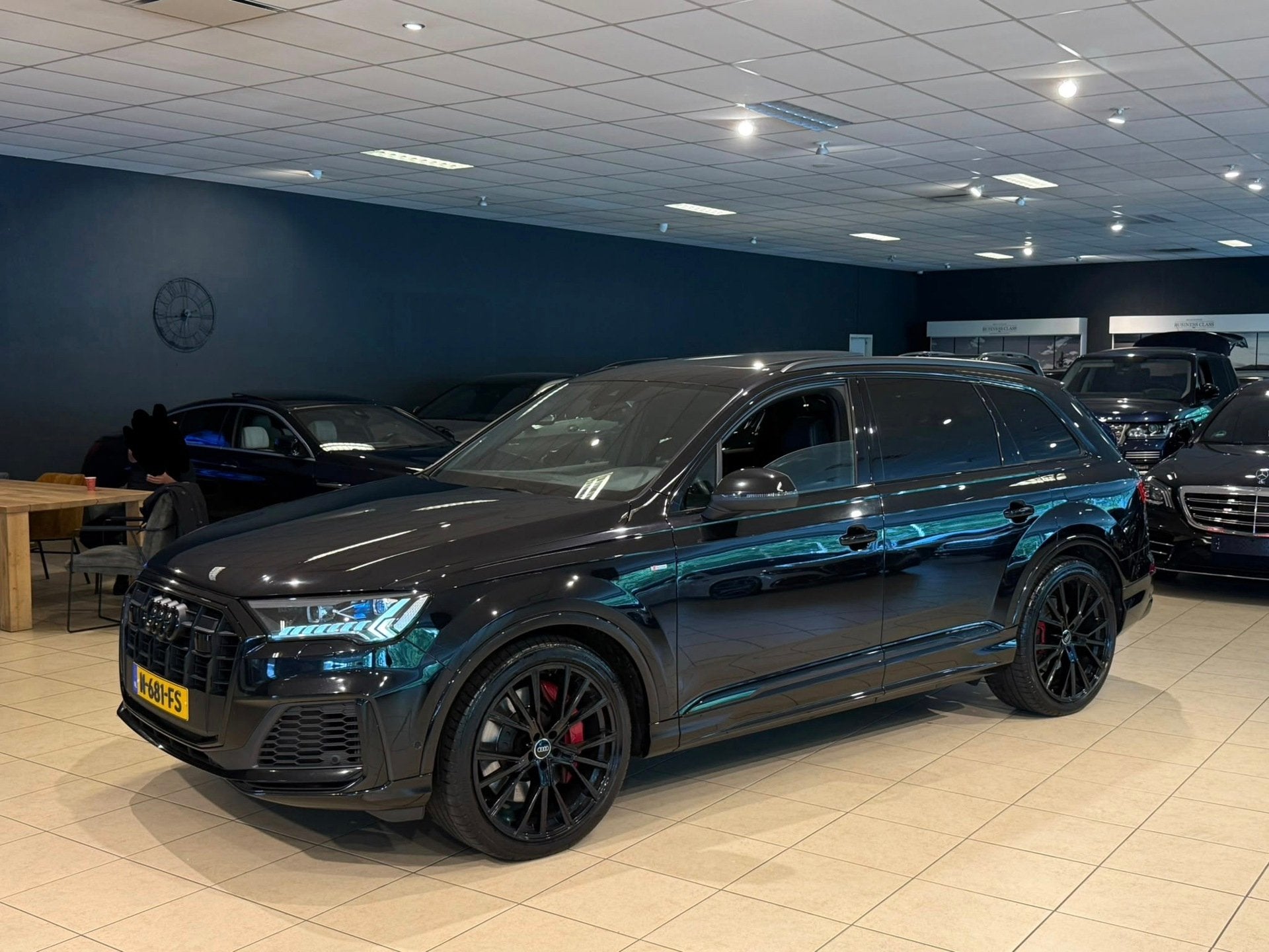 Audi Q7 55 TFSI e Quattro COMPETITION|LASER|NAP|BTW|PANO|VOL, Automaat, Dealer onderhouden, Gebruikt, 2995 cc