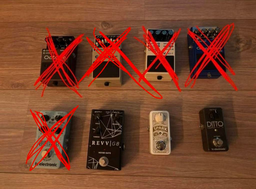 Various Guitar Pedals and PowerPlant for sale, Ophalen of Verzenden, Zo goed als nieuw, Delay of Echo