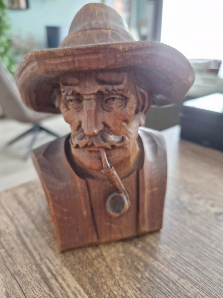 Zwarte Woud houten buste van man met pijp, Antiek en Kunst, Kunst | Beelden en Houtsnijwerken, Ophalen of Verzenden