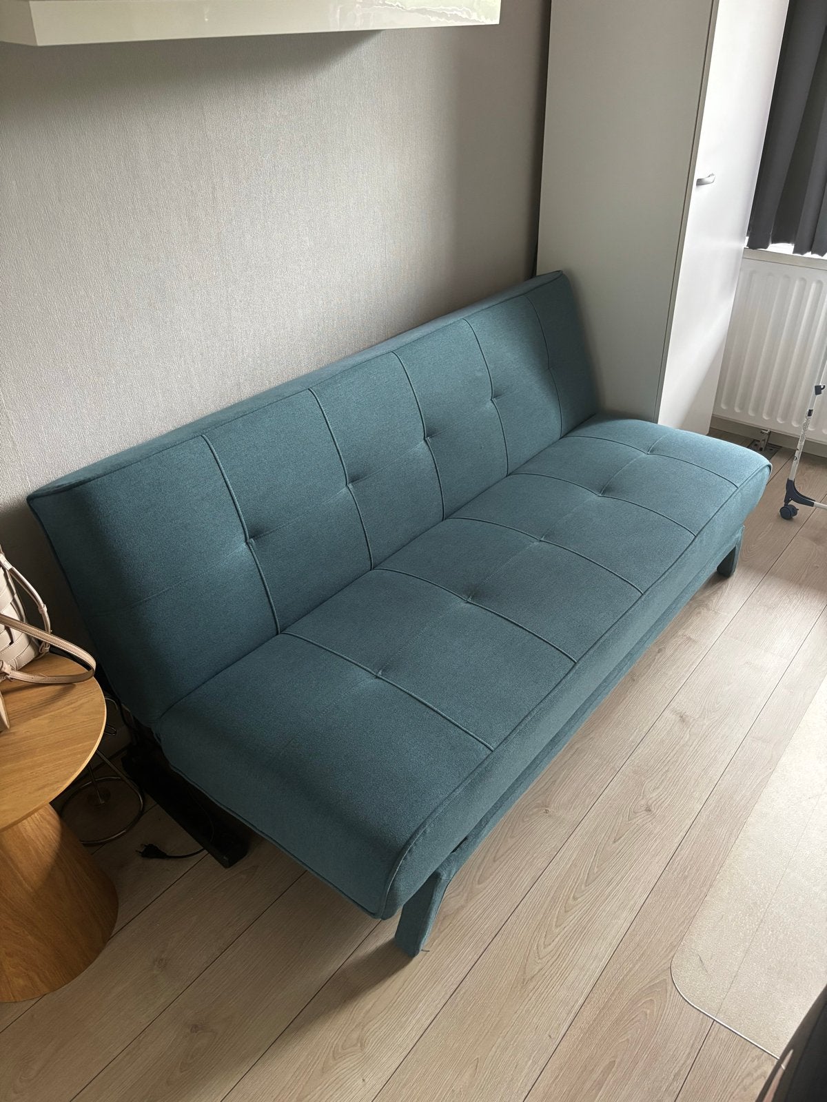 Slaapbank van MADE - Zo goed als nieuw, Huis en Inrichting, Ophalen, Meerkleurig, Tweepersoons, 190 cm of minder