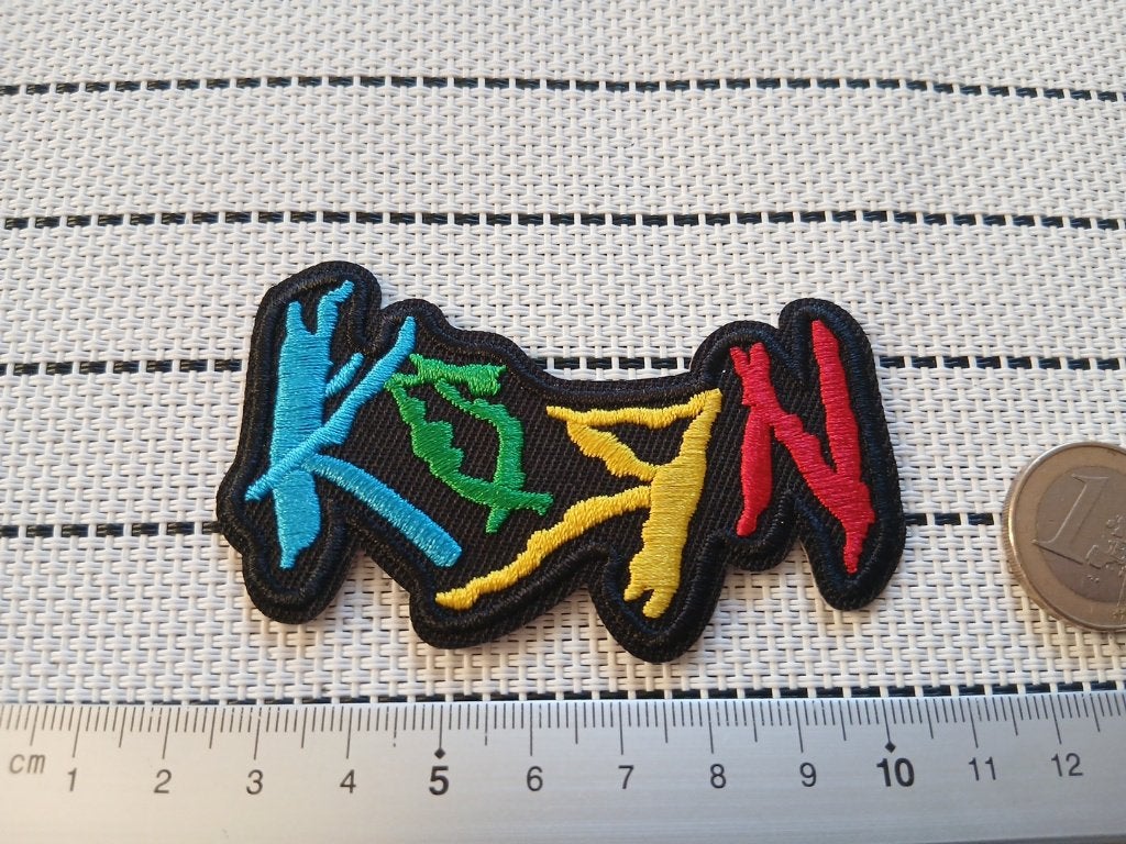 Korn mooie  shaped patch k30-4.5x8 cm, Ophalen of Verzenden, Nieuw, Kleding