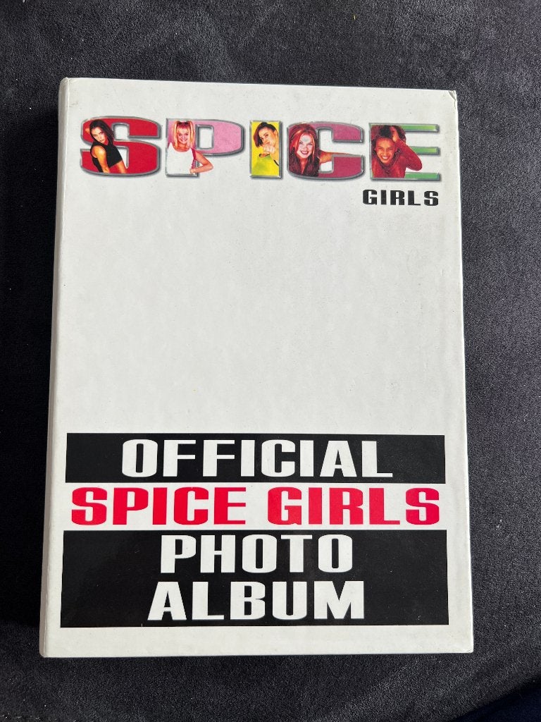 Official Spice Girls Photo Album, Verzamelen, Ophalen of Verzenden, Zo goed als nieuw, Foto of Kaart