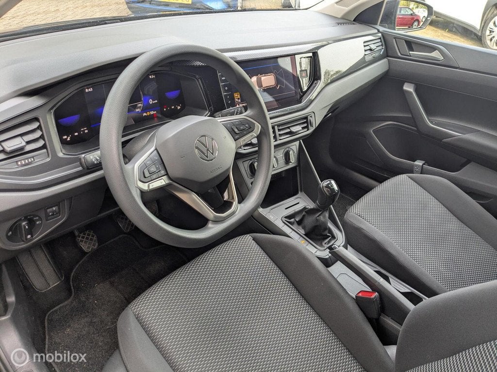 Volkswagen Polo 1.0 Polo|PDC|LED|CARPLAY|17INCH, Auto's, Voorwielaandrijving, Stof, 40 €/maand, Euro 6