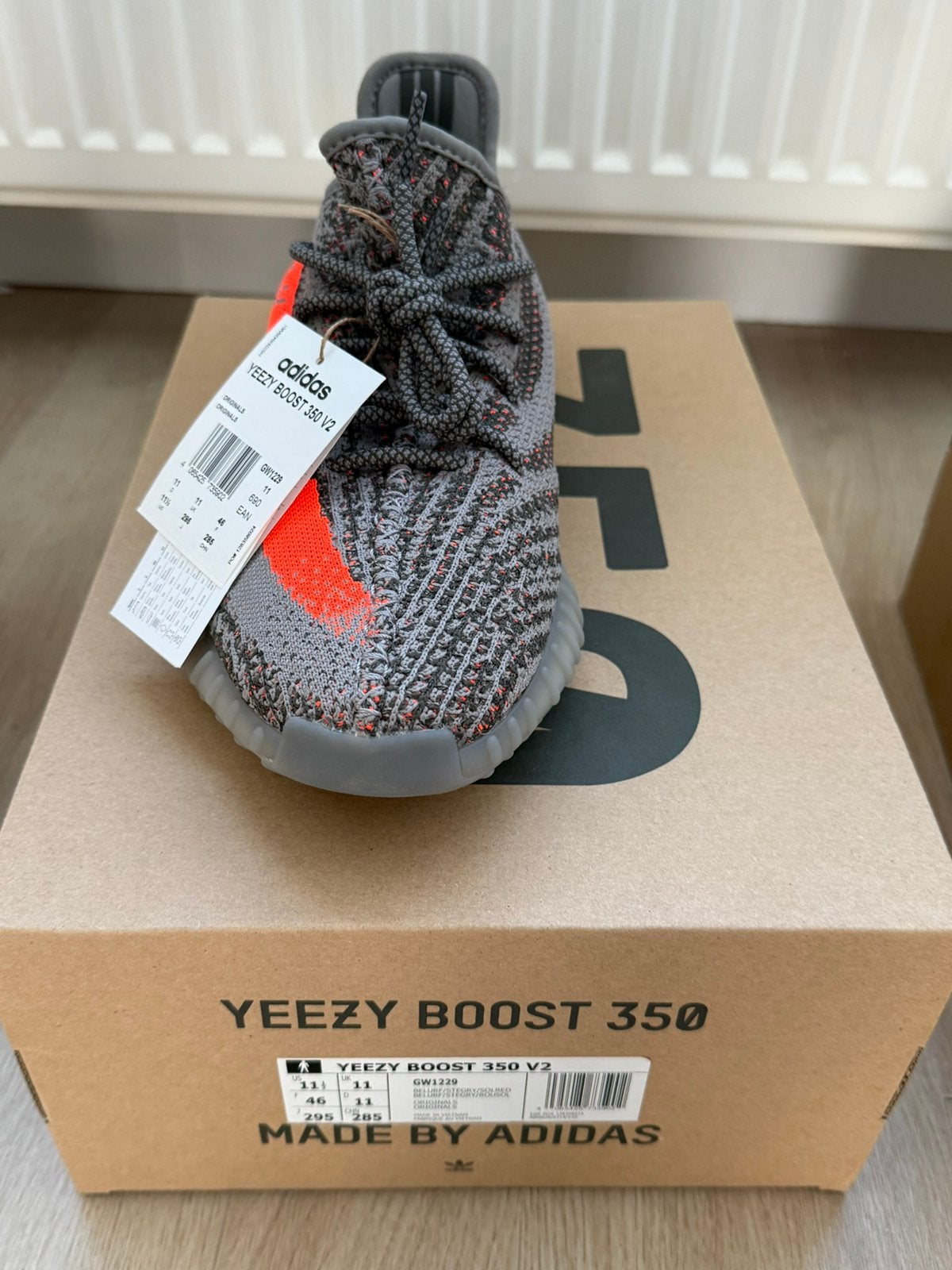 Adidas Yeezy boost V2 350 Beluga Reflective, Overige kleuren, Verzenden, Nieuw, Sneakers of Gympen