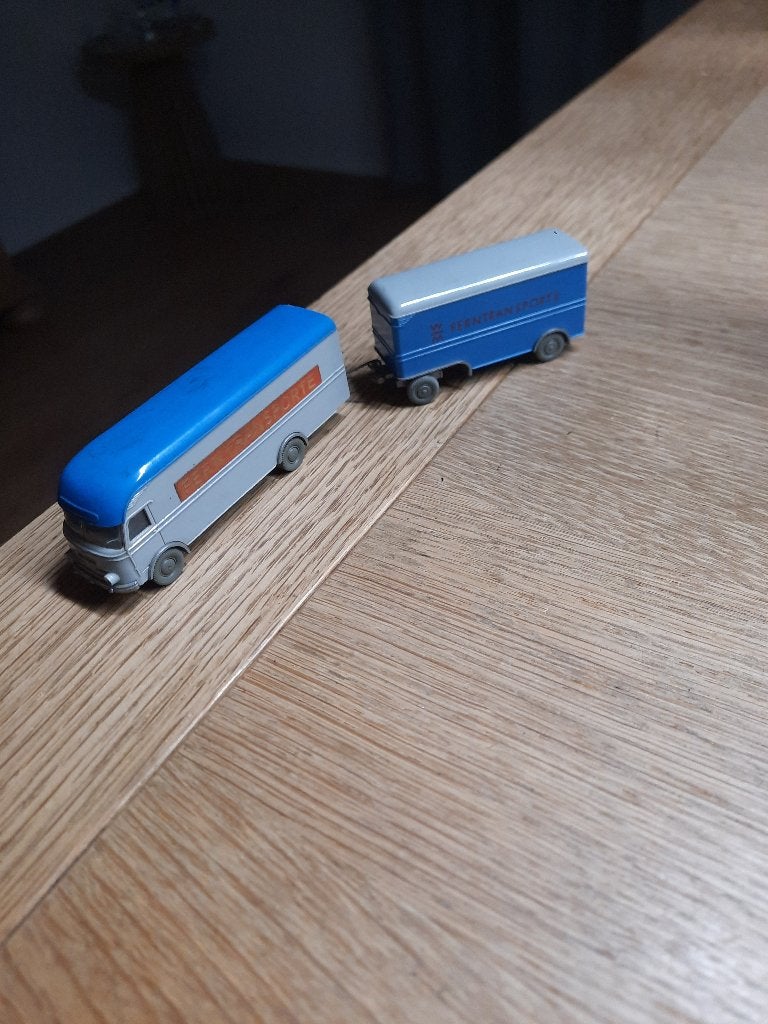Wiking. Ferntransporte. Vrachtauto met aanhanger., Hobby en Vrije tijd, Ophalen of Verzenden, Gebruikt, Bus of Vrachtwagen, Wiking