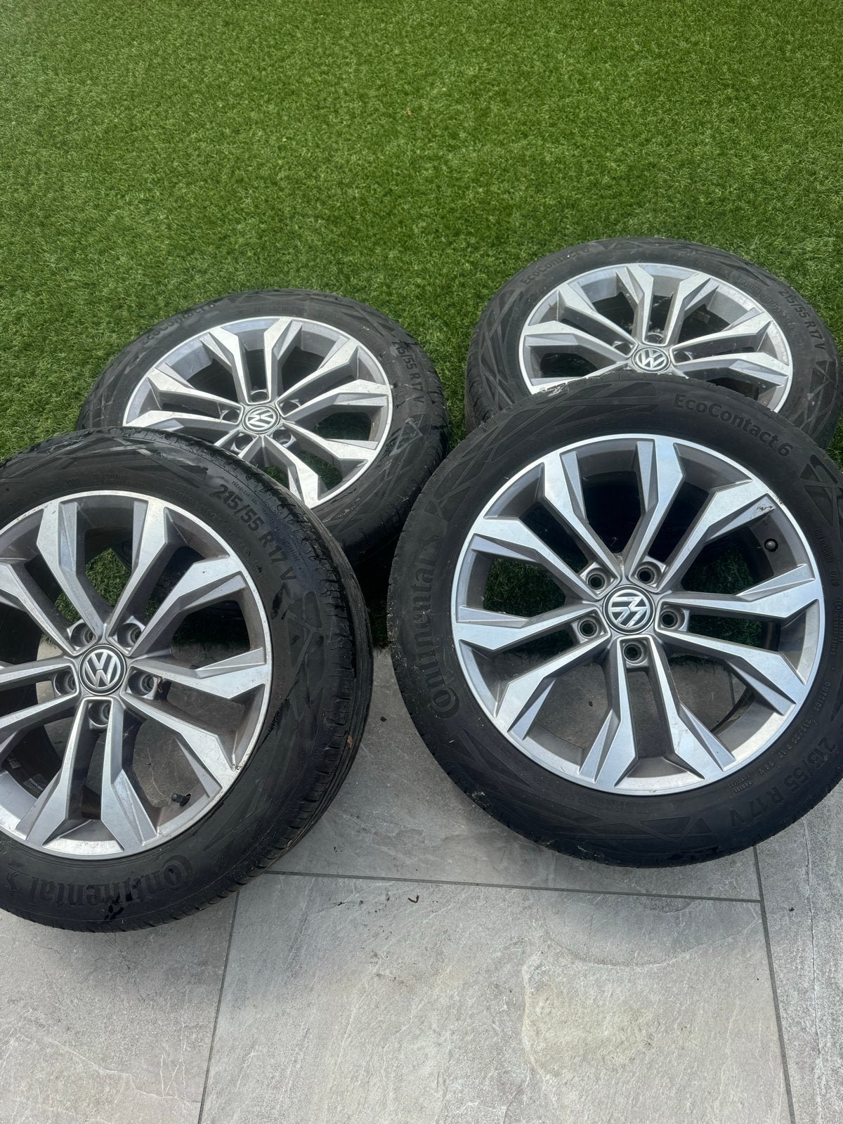 VW  passat gte Velgen met Continutal, Auto-onderdelen, Banden en Velgen, Banden en Velgen, 17 inch, Ophalen of Verzenden, Personenwagen