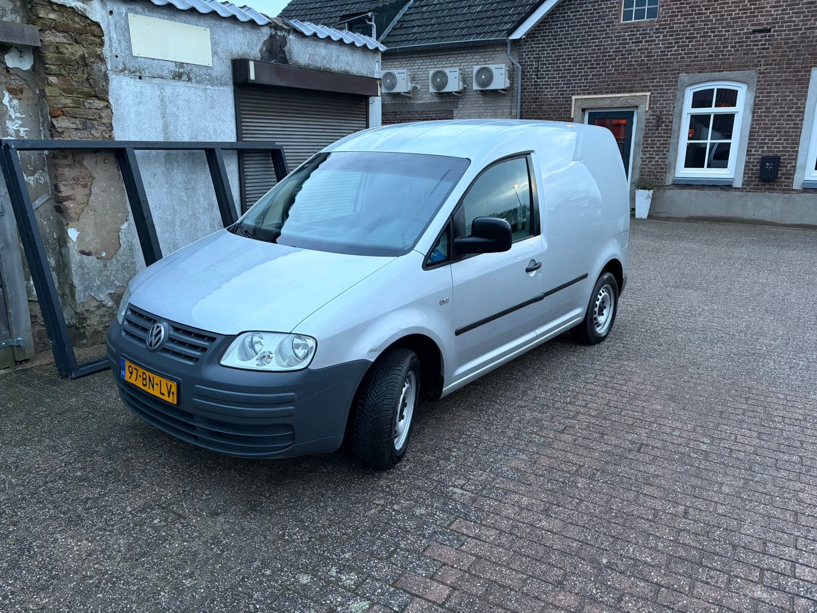 Volkswagen Caddy 2.0 SDI 51KW Bestel 2004, Auto's, Voorwielaandrijving, Metallic lak, Volkswagen, Origineel Nederlands