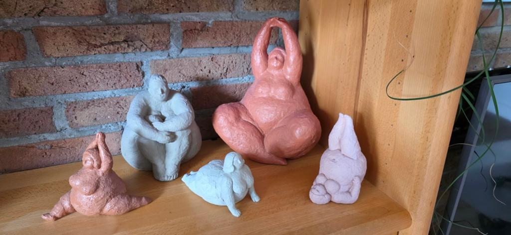 Set van 5 dikke dames, yoga, Minder dan 20 cm, Kunststof, Ophalen of Verzenden, Handgemaakt