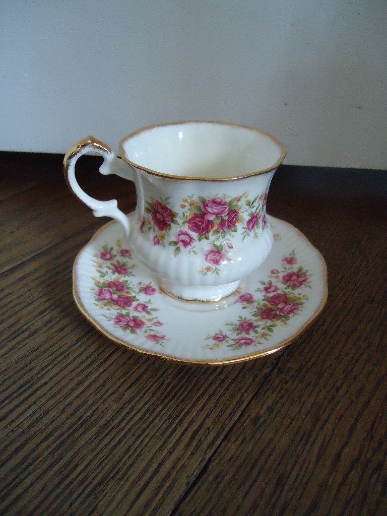 Roze porseleinen Engels kopje, Ophalen of Verzenden