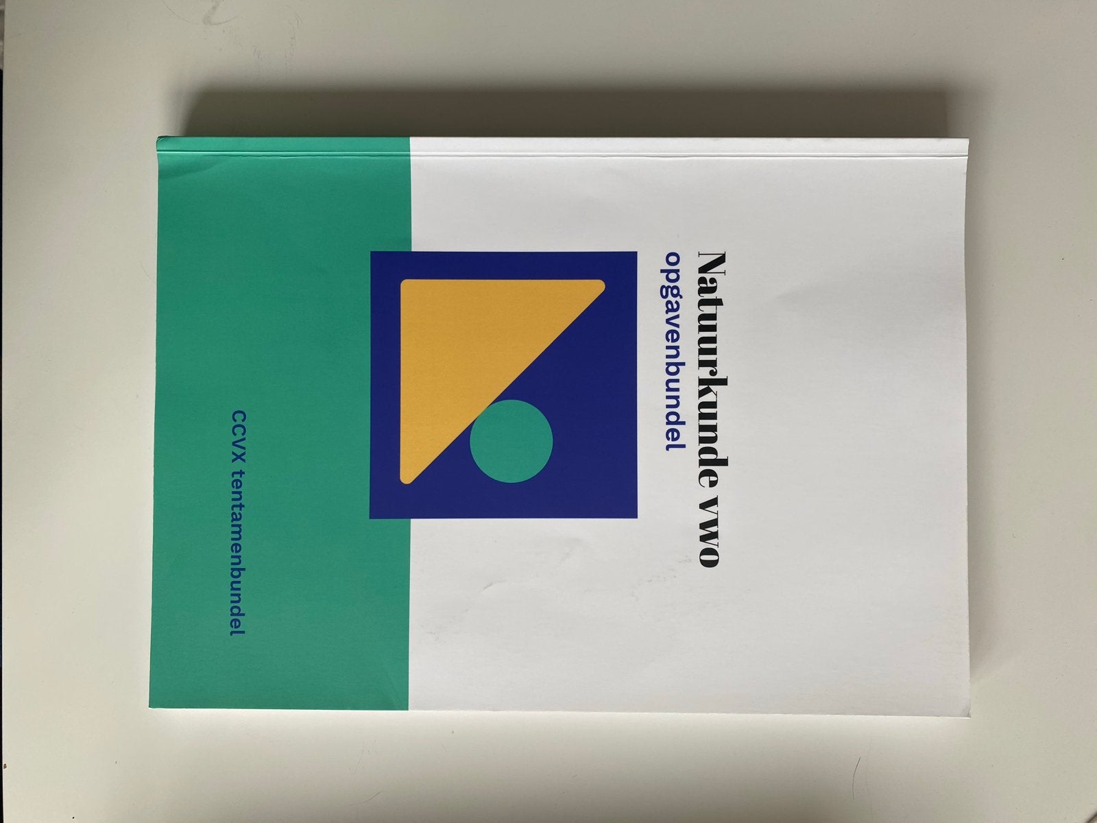Natuurkunde vwo opgavenbundel - CCVX tentamenbundel, Ophalen of Verzenden, Beta, Zo goed als nieuw, Overige niveaus