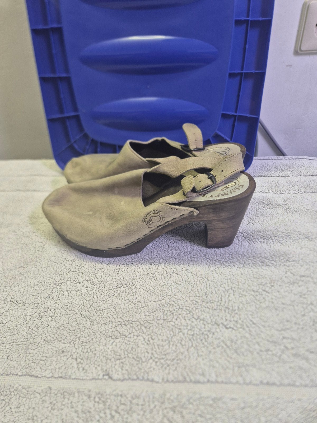 Clumpys olijfgroen maat 41, Ophalen of Verzenden, Zo goed als nieuw, Groen, Sneakers of Gympen