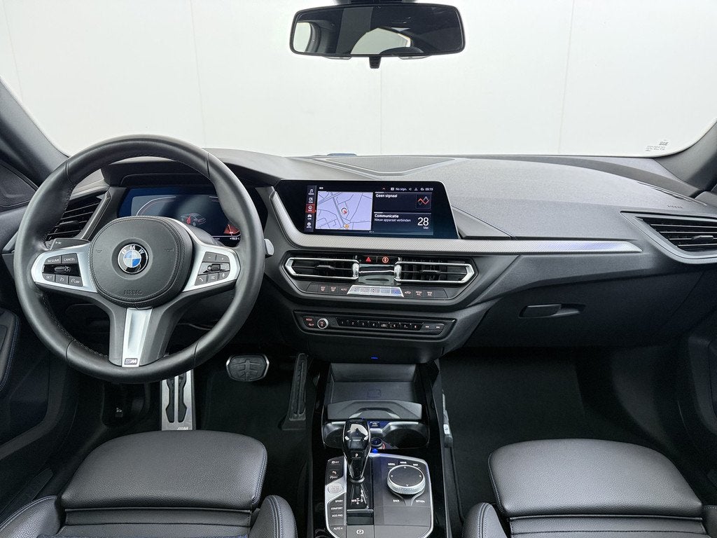 BMW 2 Serie Gran Coupé 218i Automaat M-Sport High Executive, Auto's, BMW, 136 pk, Gebruikt, 1350 kg, Leder en Stof