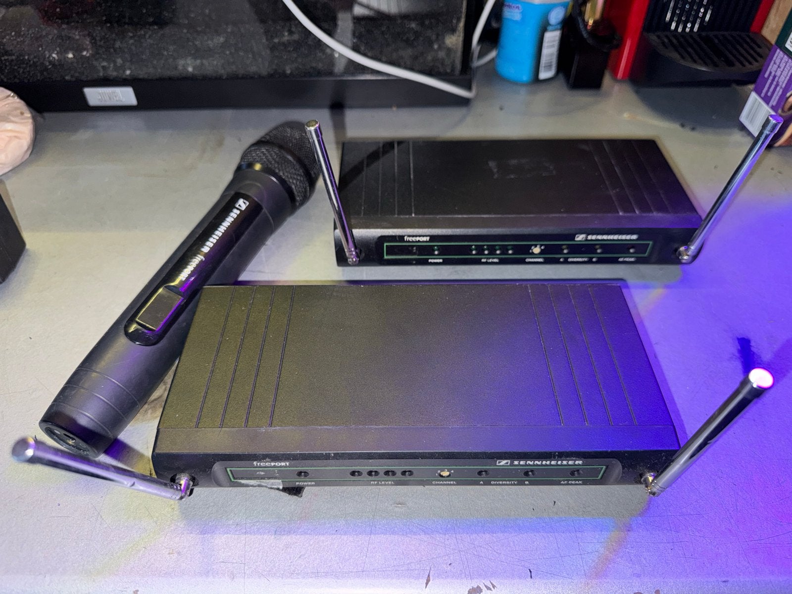 Sennheiser FreePORT wireless microfoon + 2 ontvangers EM 1-E, Muziek en Instrumenten, Ophalen, Gebruikt, Zangmicrofoon, Draadloos